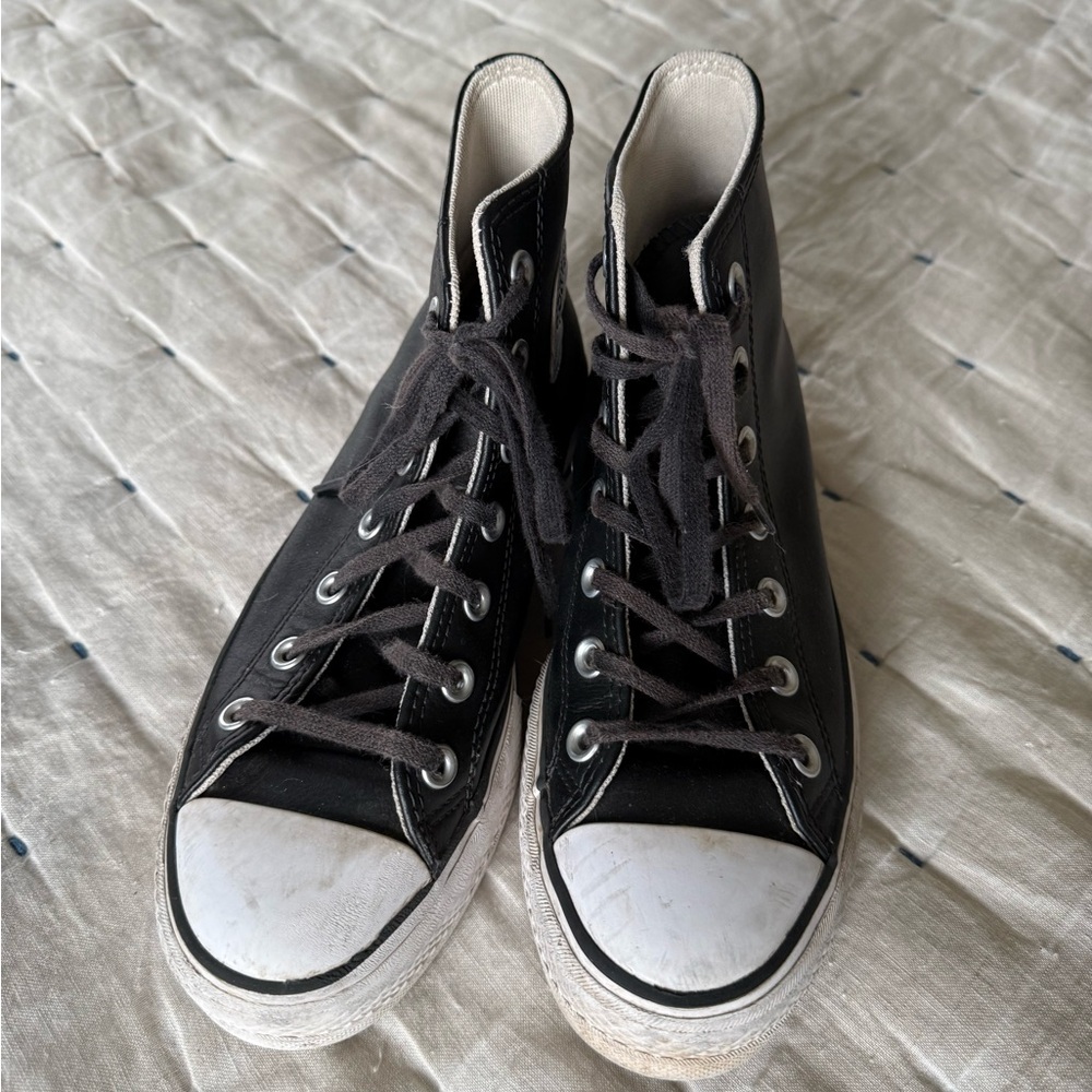 Black leather Converse All Stars
